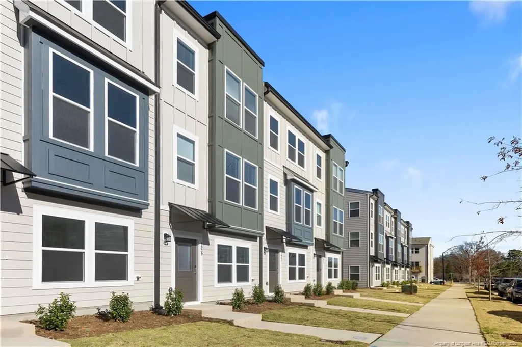 1939 Robin Hill Lane Raleigh NC 27610