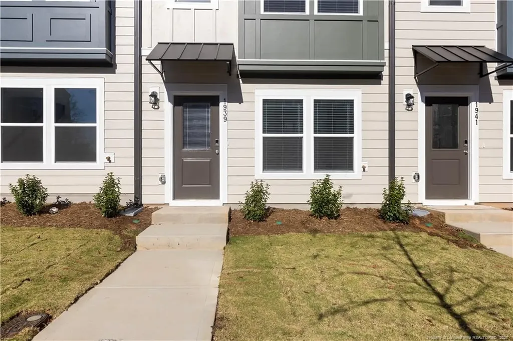 1939 Robin Hill Lane Raleigh NC 27610