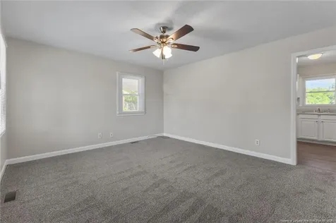 509 Clifford Avenue Fayetteville NC 28314