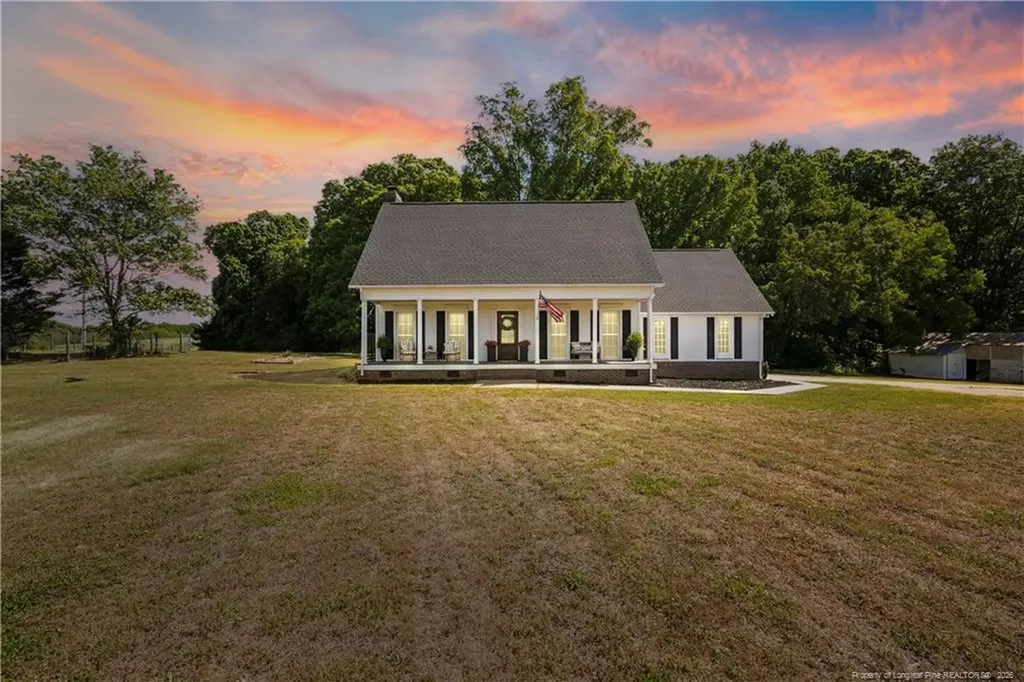 2310 Lakewood Falls Road Goldston NC 27252