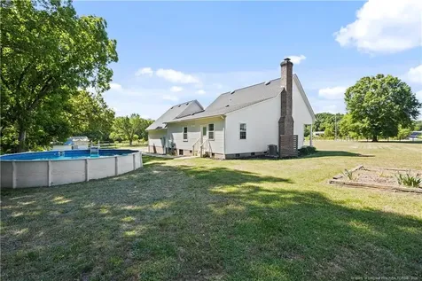 2310 Lakewood Falls Road Goldston NC 27252