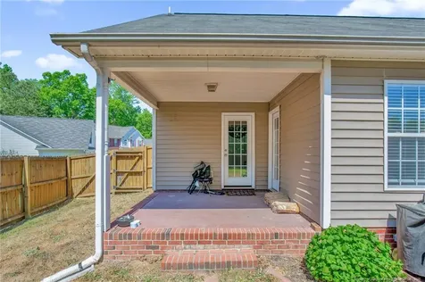 4604 Riverwalk Place Fayetteville NC 28311