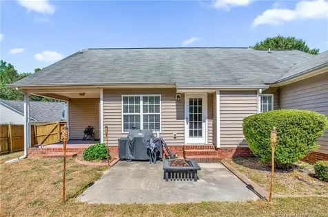 4604 Riverwalk Place Fayetteville NC 28311