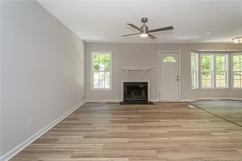 6337 Rhemish Drive Fayetteville NC 28304