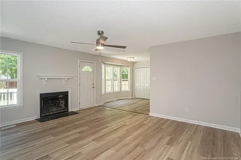 6337 Rhemish Drive Fayetteville NC 28304