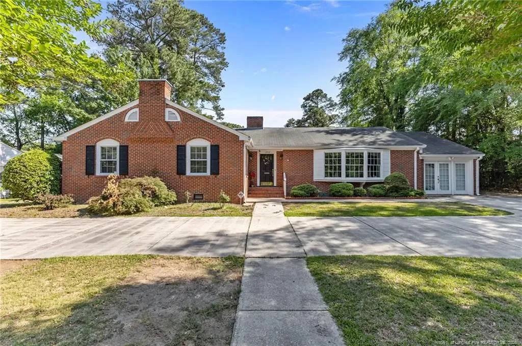 1717 Raeford Road Fayetteville NC 28305