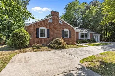 1717 Raeford Road Fayetteville NC 28305