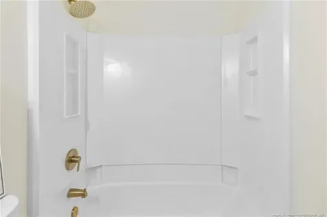 5850 Hibernia Drive Fayetteville NC 28314
