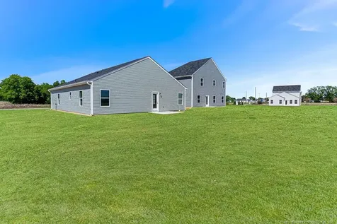 2203 Nahunta Road Pikeville NC 27863