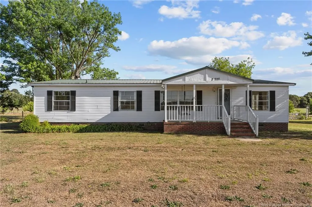 2707 Odom Road Hope Mills NC 28348