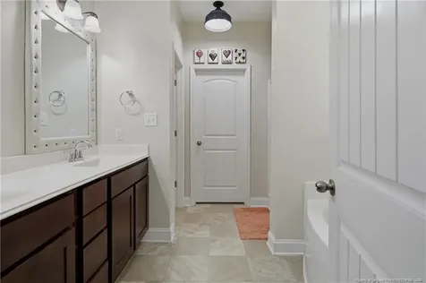 333 Wishaw Court Hope Mills NC 28348