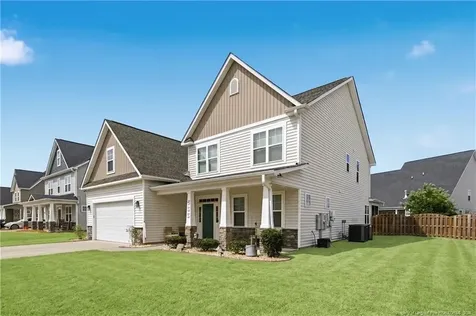 333 Wishaw Court Hope Mills NC 28348