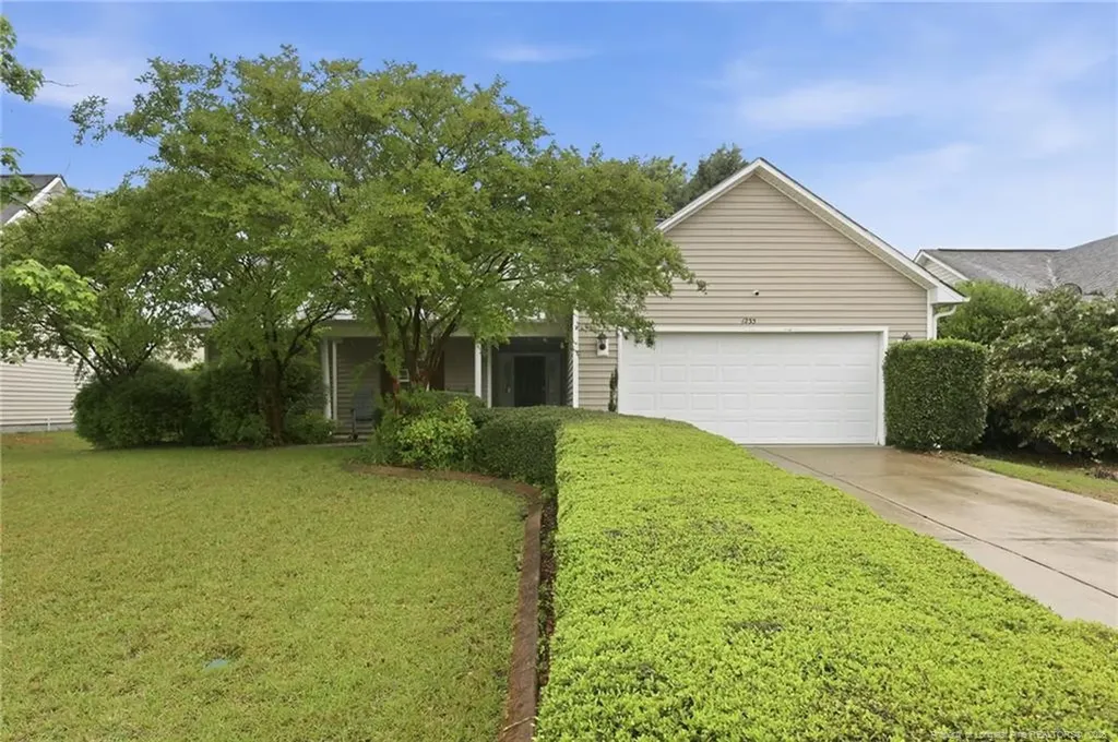 1235 Chimney Swift Drive Fayetteville NC 28306