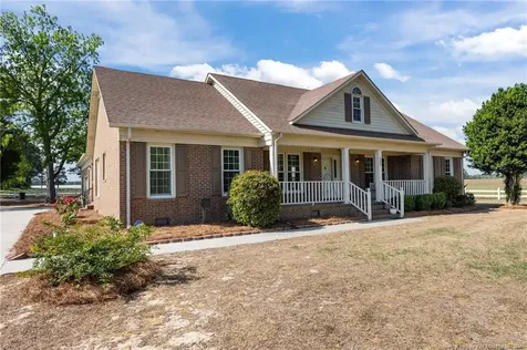 203 White Oak Church Road Clinton NC 28328