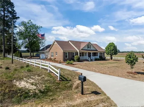 203 White Oak Church Road Clinton NC 28328