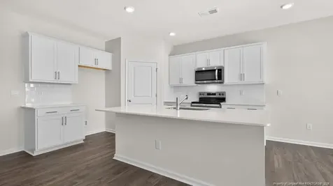 308 Maddox Drive Aberdeen NC 28315