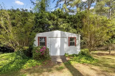 488 N Fayetteville Street Parkton NC 28371