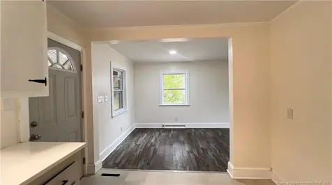 212 Peachtree Street Red Springs NC 28377