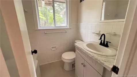 212 Peachtree Street Red Springs NC 28377