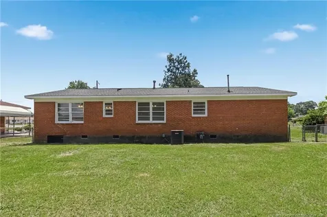 839 Fresno Drive Fayetteville NC 28303