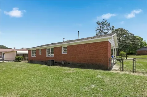 839 Fresno Drive Fayetteville NC 28303