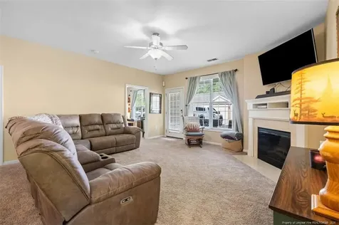 2525 Mcarthur Landing Circle Fayetteville NC 28311