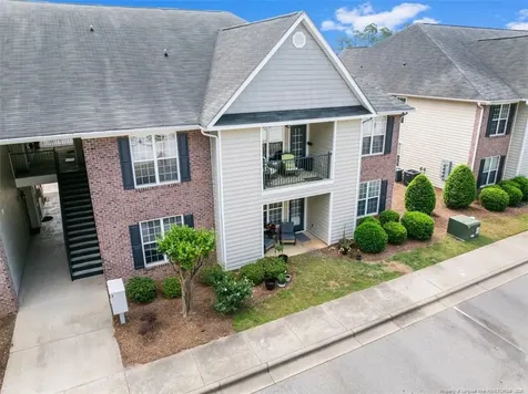 2525 Mcarthur Landing Circle Fayetteville NC 28311