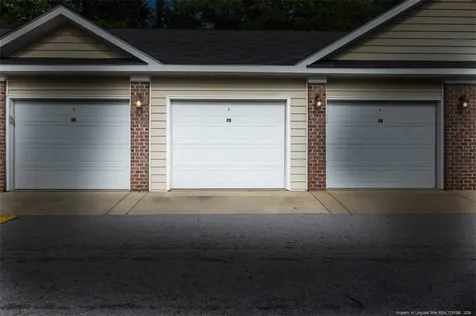 2525 Mcarthur Landing Circle Fayetteville NC 28311