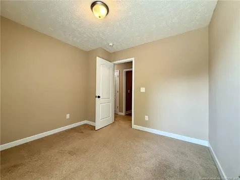422 Jamestown Avenue Fayetteville NC 28303