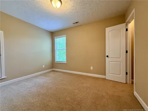 422 Jamestown Avenue Fayetteville NC 28303