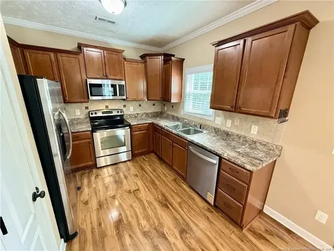 422 Jamestown Avenue Fayetteville NC 28303