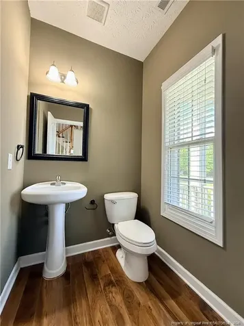 422 Jamestown Avenue Fayetteville NC 28303