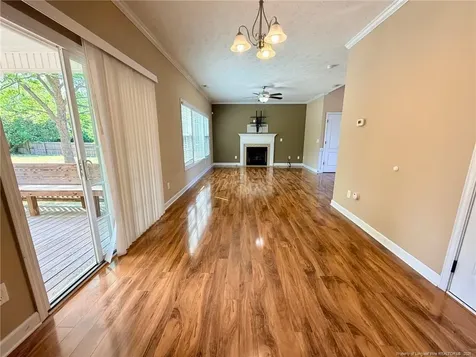 422 Jamestown Avenue Fayetteville NC 28303