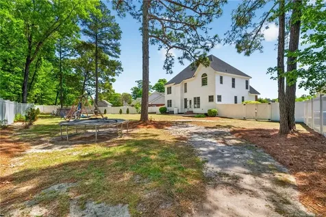 8040 Trout Creek Road Fayetteville NC 28304