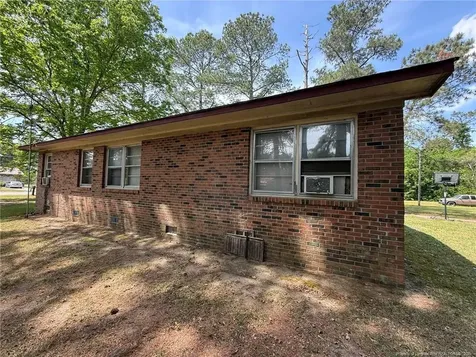 112 Victoria Drive Parkton NC 28371