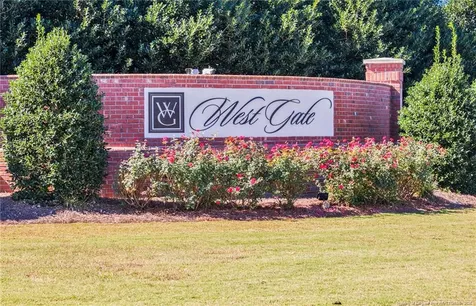 189 Bennington Drive Raeford NC 28376
