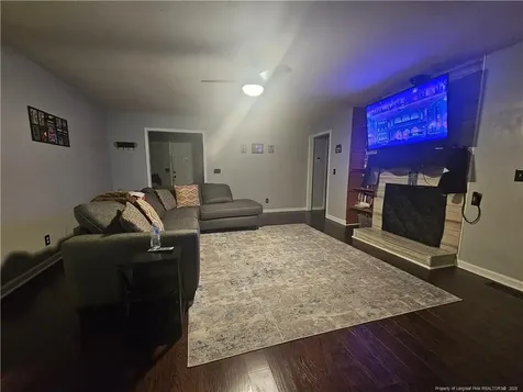 7490 Fairpoint Drive Fayetteville NC 28314