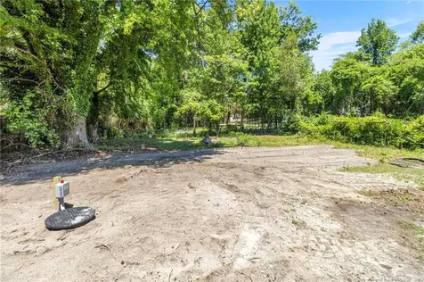 414 Stacy Weaver Drive Fayetteville NC 28311