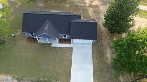 605 5th Street Bladenboro NC 28320