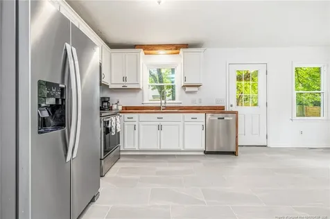 290 Rockfish Road Raeford NC 28376