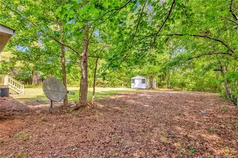 1068 Regan Church Road Lumberton NC 28360