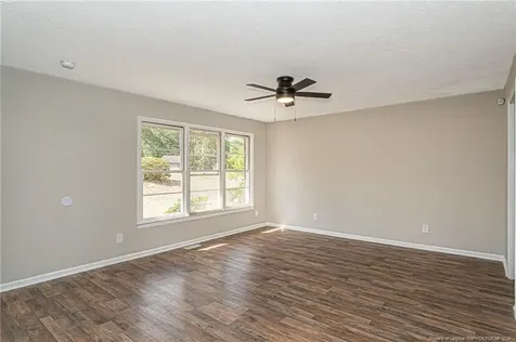 7299 Laurenburg Road Raeford NC 28376