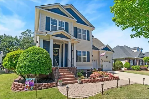 2404 Thorngrove Court Fayetteville NC 28303
