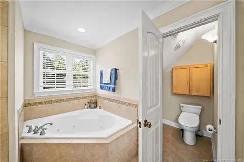 2404 Thorngrove Court Fayetteville NC 28303