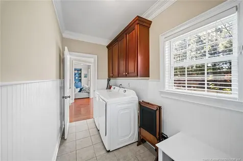 2404 Thorngrove Court Fayetteville NC 28303