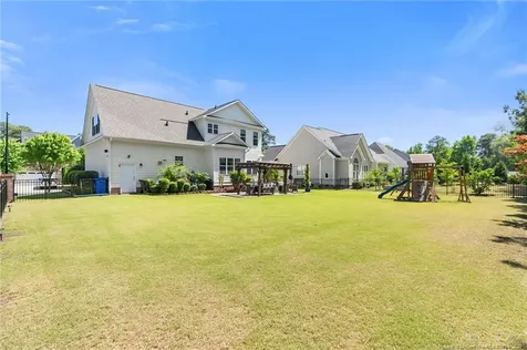2404 Thorngrove Court Fayetteville NC 28303
