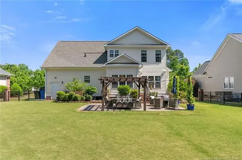 2404 Thorngrove Court Fayetteville NC 28303