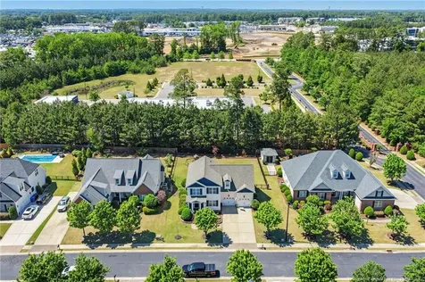 2404 Thorngrove Court Fayetteville NC 28303