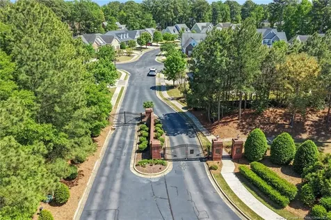 2404 Thorngrove Court Fayetteville NC 28303
