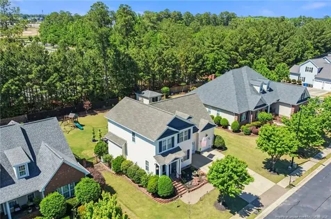 2404 Thorngrove Court Fayetteville NC 28303